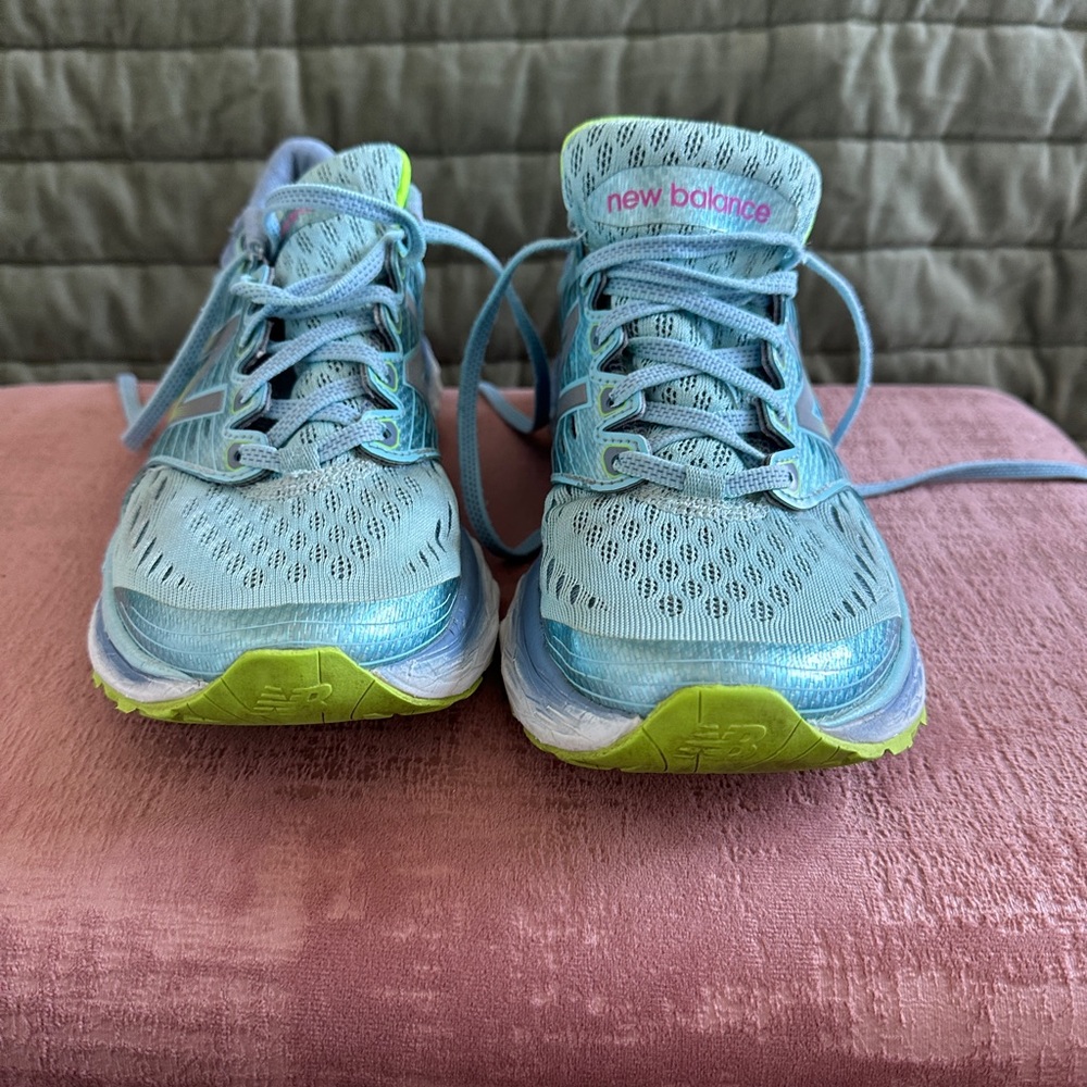 New Balance Women's Light Blue Running Shoes with Lime Accents